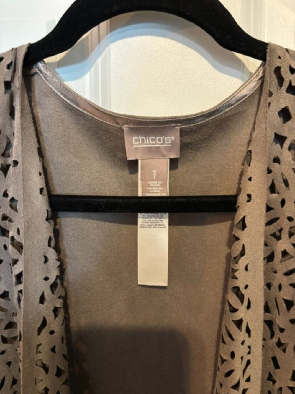 Cardigan - Picture 3 of 4